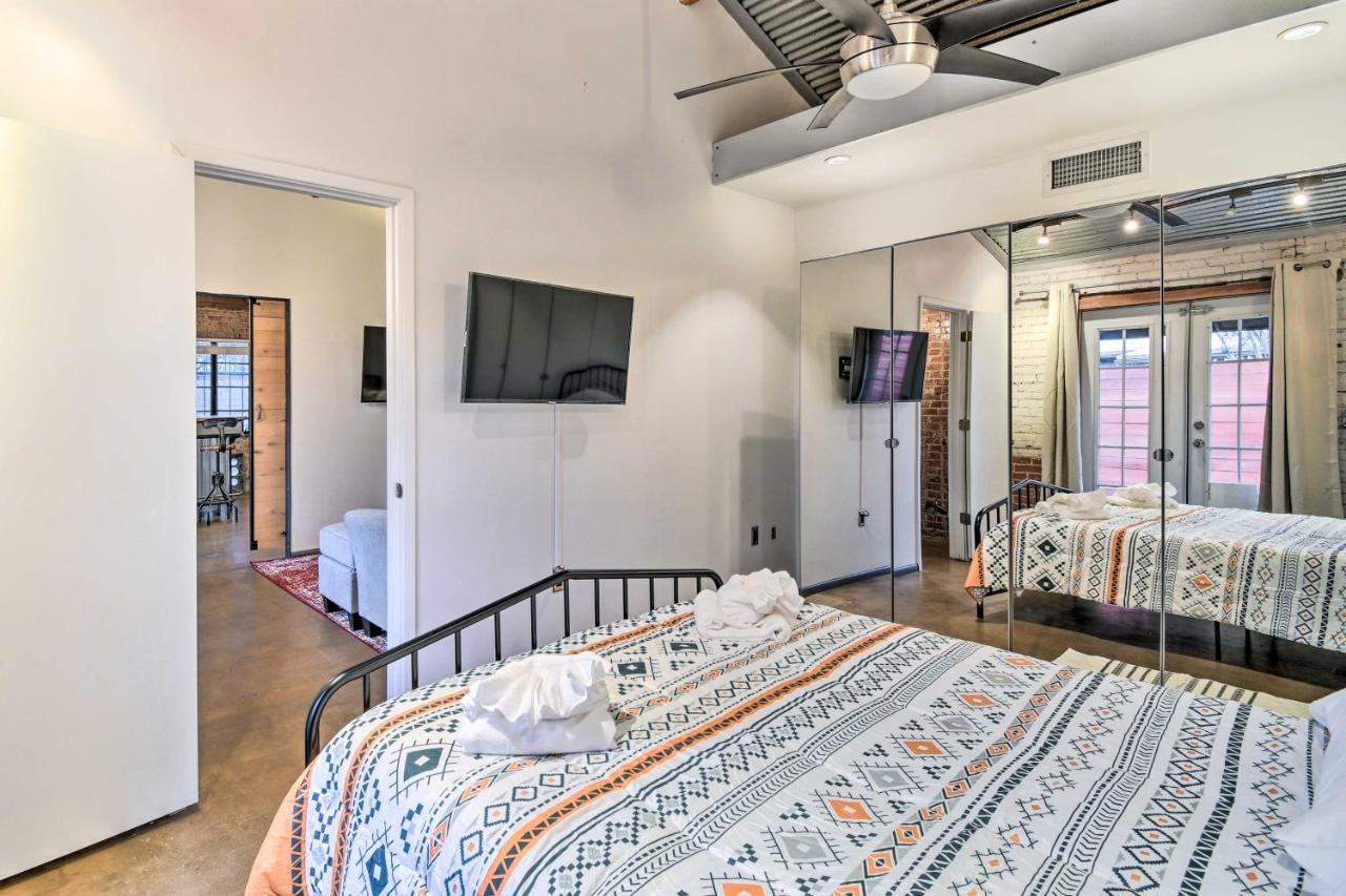 Phoenix Getaway With Patio, Near Roosevelt Row! Βίλα Εξωτερικό φωτογραφία